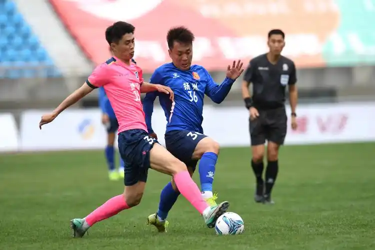 欧冠对决：多特蒙德 VS 巴塞罗那